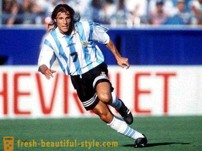Argentinsk fotballspiller Claudio Caniggia: biografi, interessante fakta, idrettskarriere
