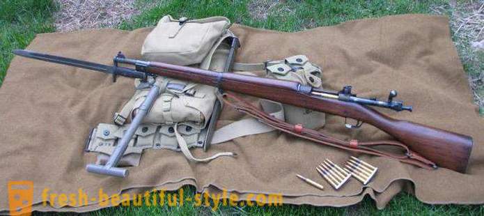 Amerikanske våpen fra andre verdenskrig og moderne. Amerikanske rifler og pistoler