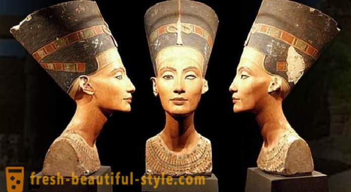 Historien om faraoen Amenhotep kjærlighet og Nefertiti