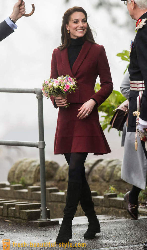 Når upåklagelig stil av Kate Middleton brøt den kongelige kleskode