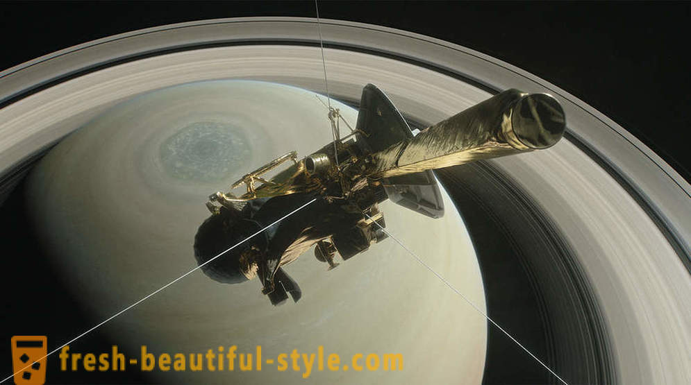 Verdens bare med enheten Cassini