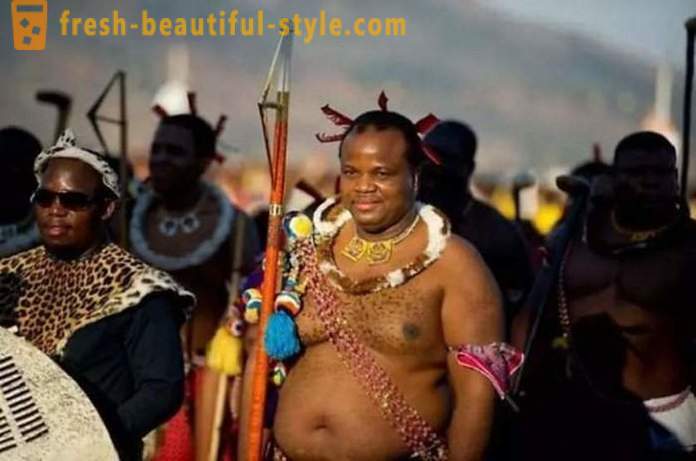 Holiday stokk og jomfruer parade i Swaziland