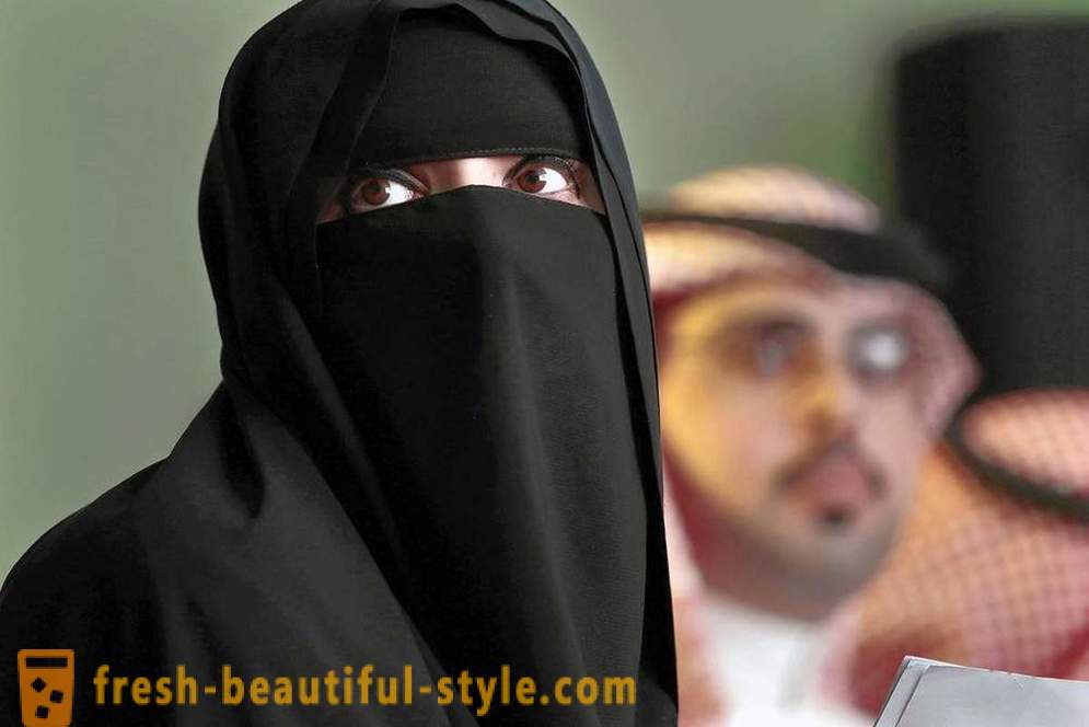 10 ting du ikke kan gjøre med kvinner i Saudi-Arabia