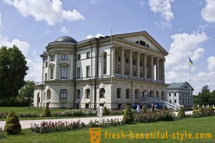 10 vakreste stedene i Ukraina, som er absolutt verdt et besøk for turister