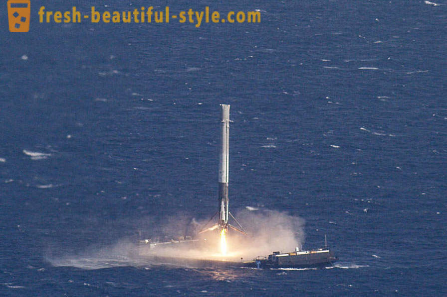 Falcon-9 fly og landing