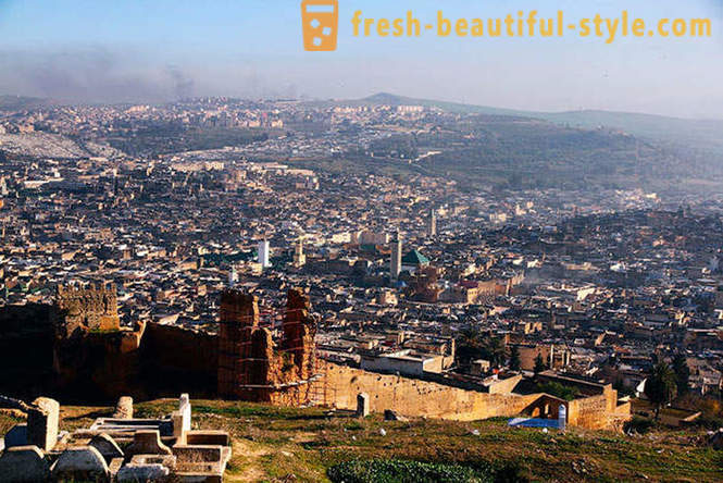 Fez - den eldste av de keiserlige byer i Marokko