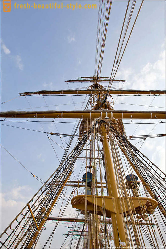 Utflukt til den italienske seilskip Amerigo Vespucci