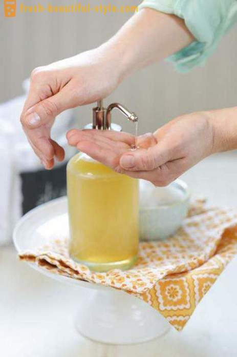 Hvordan lage smør hånd med sine egne hender hjemme?