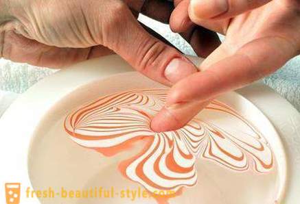 Manikyr på vannet - en ny trend i nail-art